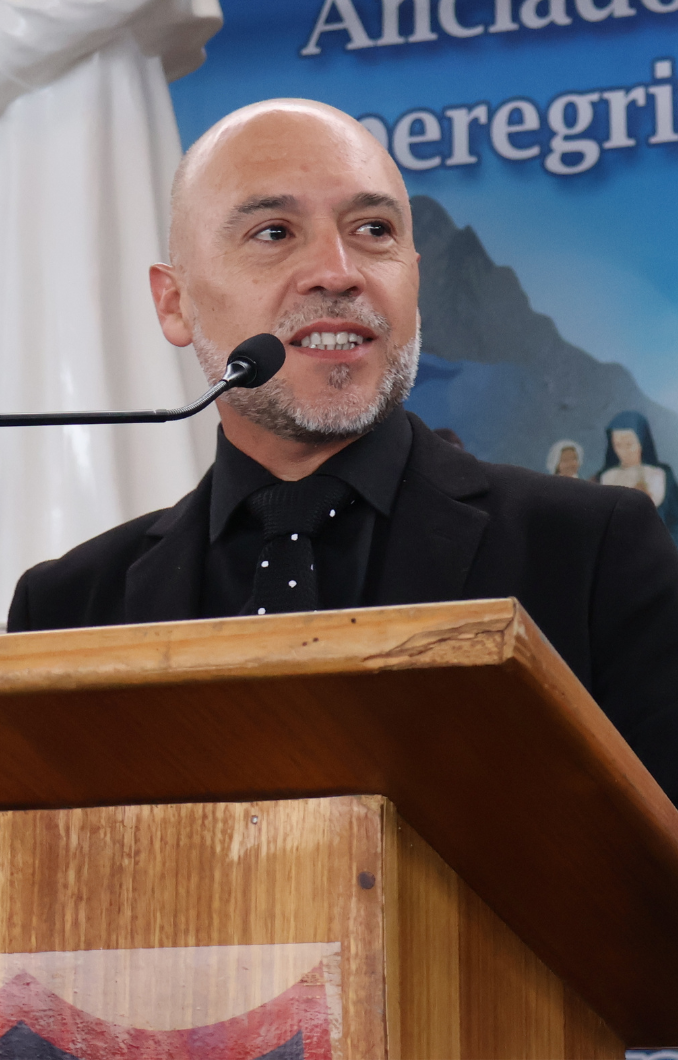 ¡Gracias maestro Sergio Chacana por sus 23 años de servicio!