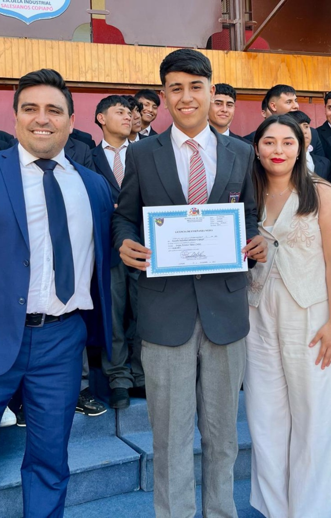 Semilleros de Esperanza y Trabajo: Salesianos Copiapó Licencia a su Generación 2025