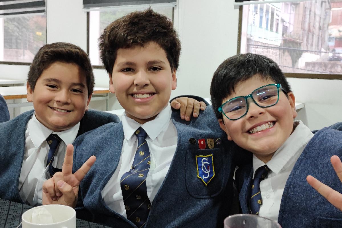 Valparaíso reconoce a estudiantes tras exitoso SIMCE