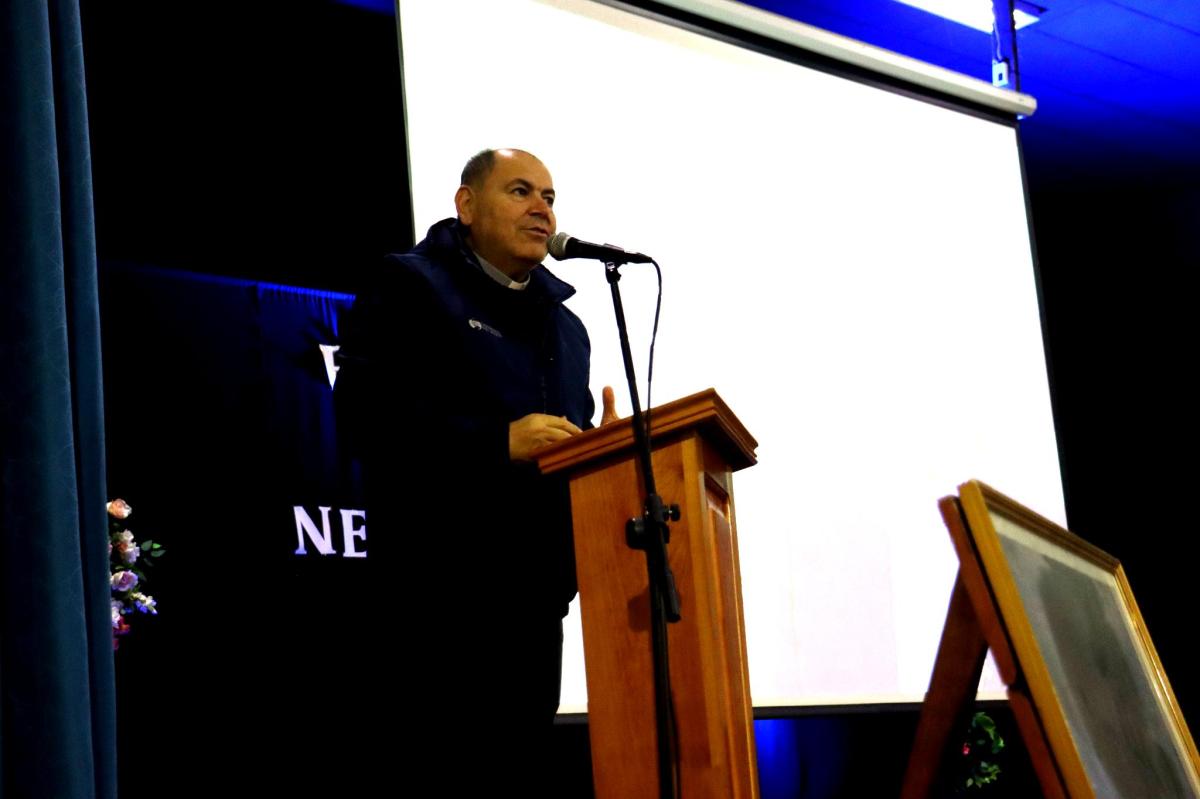 Inspector P. Nelson Moreno en Linares: Esperanza Salesiana
