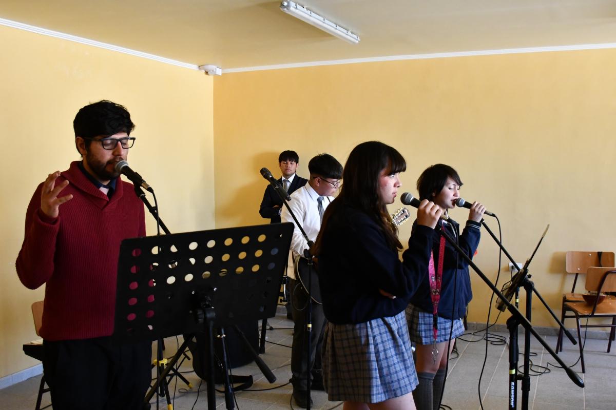 Café Concert “Encuentro de dos mundos”