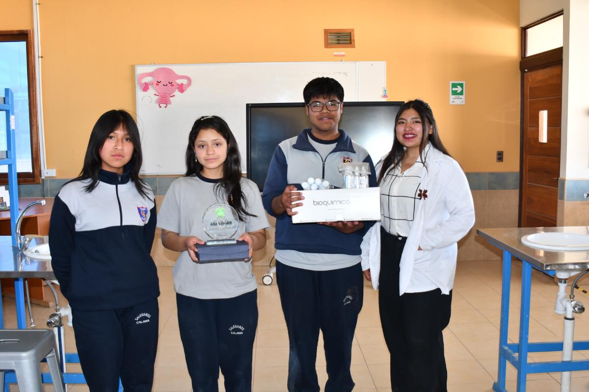 Estudiantes logran segundo lugar en Olimpiadas de Ciencias
