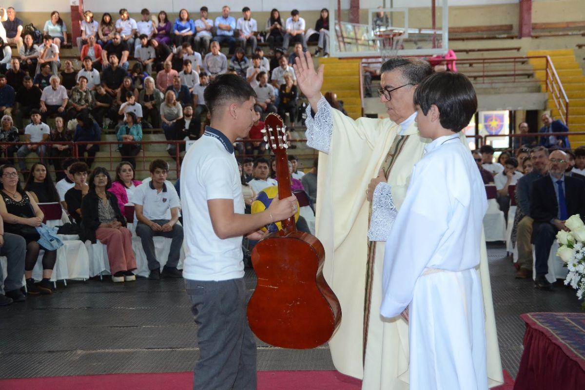 Generación 2025 celebra su última eucaristía