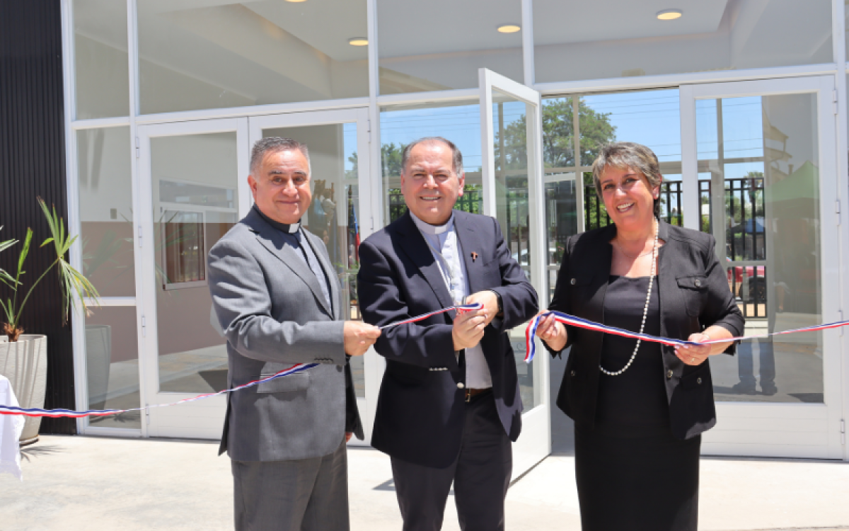 Salesianos Linares inaugura Bulevar y nuevo acceso presidido por Don Bosco