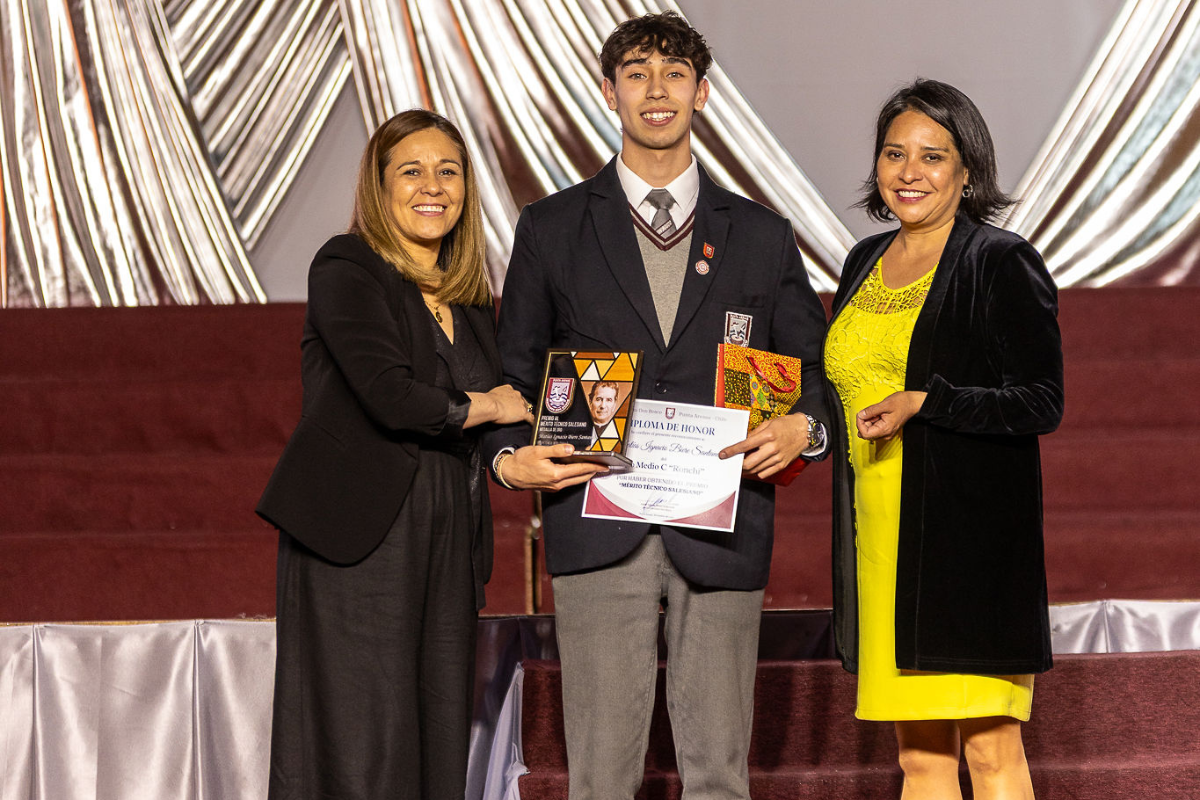 Instituto Don Bosco Despide a su Generación 2025