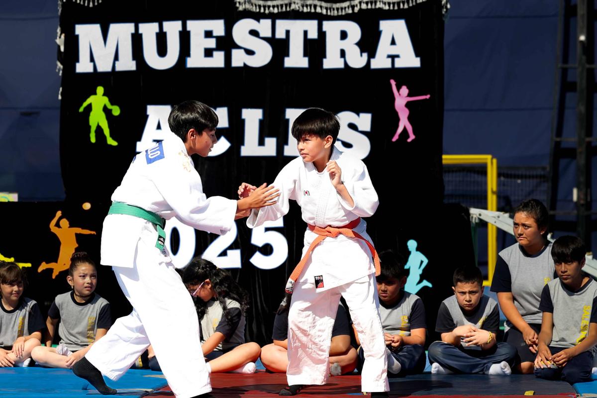 Salesianos Alto Hospicio deslumbra con Muestra ACLES 2025