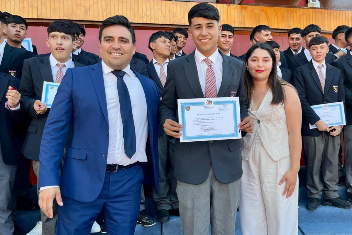 Semilleros de Esperanza y Trabajo: Salesianos Copiapó Licencia a su Generación 2025