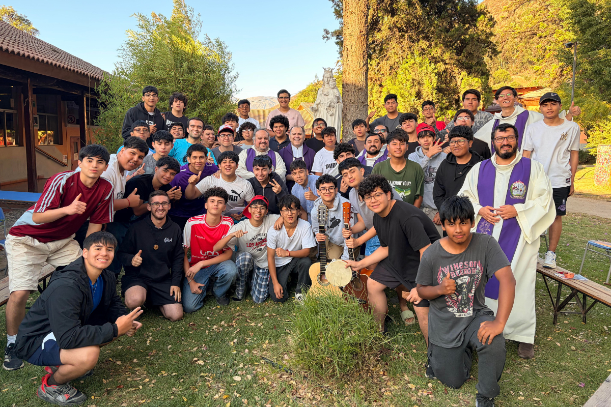 Campamento Vocacional “Ven y Verás” congregó a jóvenes de todo Chile