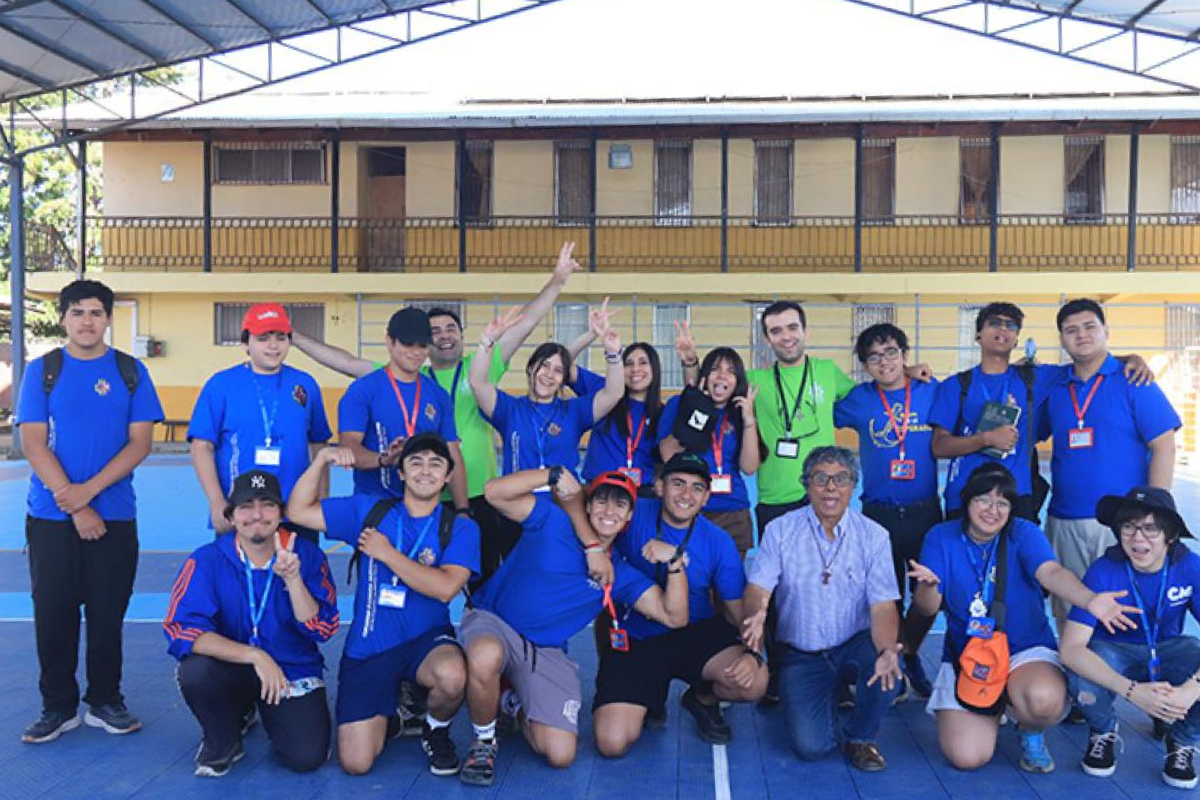 Jóvenes Salesianos de Talca misionan en Colín