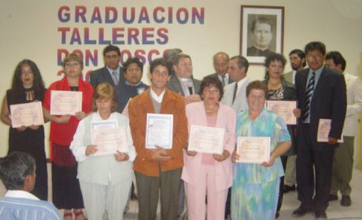 140 personas se capacitaron en los talleres Don Bosco de Alto Hospicio