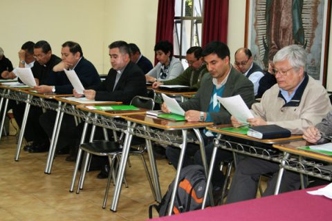 Reunidos en Santiago Directores Salesianos y Directores Laicos