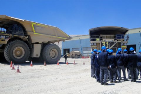 Antofagasta – Alumnos visitan grandes faenas mineras de la Región
