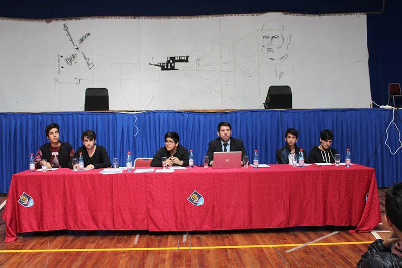 Alumnos del Don Bosco de Iquique reflexionaron sobre la educación chilena