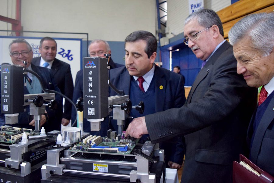 Seremi de Educación del Maule inauguró equipamiento de vanguardia para el CEST