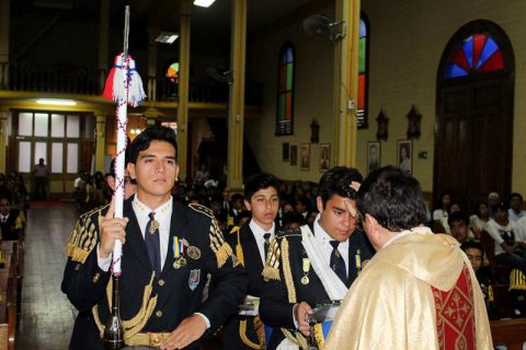 Bendición a la Banda de Honor del Colegio Don Bosco de Iquique