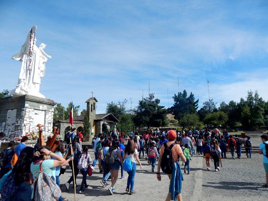 Salesianos Talca peregrinó al Cerro de la Virgen para dar término al Año de la Misericordia