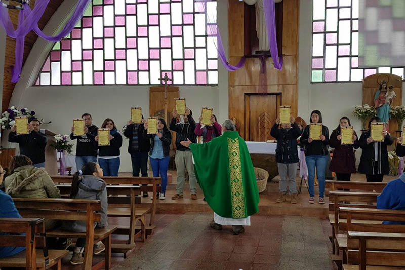 Crece número de personas que quieren “ponerse al día” en sus sacramentos en  la Parroquia Cristo Salvador de Puerto Montt – Boletín Salesiano