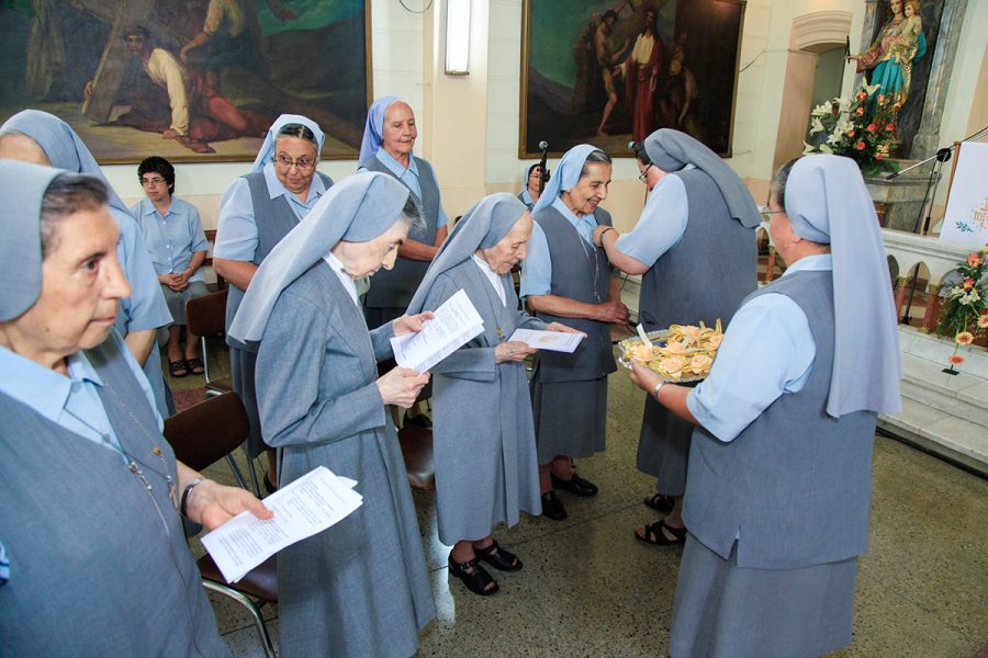 Hijas de María Auxiliadora celebraron aniversario de Bodas