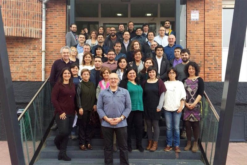Docente del IDB de Punta Arenas se capacita gracias beca Técnicos para Chile del Mineduc