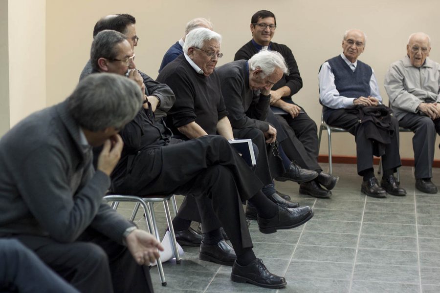 P. Francesco Cereda se reune con hermanos salesianos de La Cisterna, Alameda y Casa Inspectorial