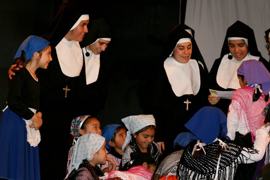 Fiesta de Madre Mazzarello: “Salir a las periferias juveniles, encontrándolos allí donde están”