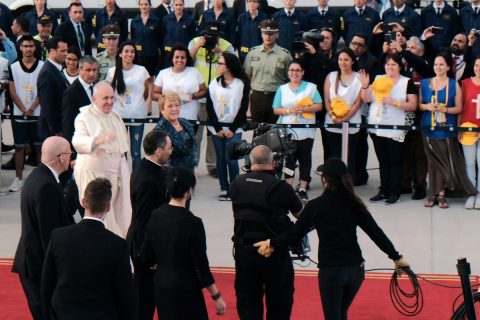 [VIDEO] Bienvenido Papa Francisco. Te esperábamos!