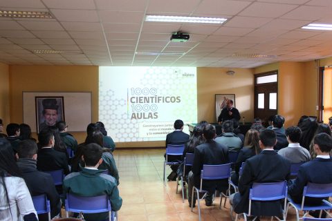 Día de las especialidades en Escuela Salesiana de Linares