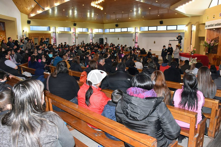 Inicio de año escolar en Puerto Natales
