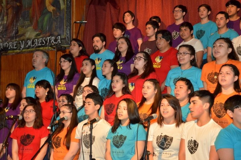 Puerto Natales: Cantata “Cien años de camino en última esperanza”