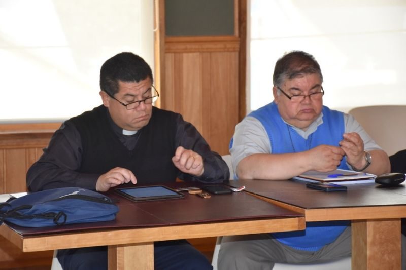 Centenario Puerto Natales: Reunión de directores extraordinaria