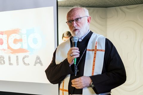 Monseñor Celestino Aós fue nombrado nuevo Arzobispo de Santiago