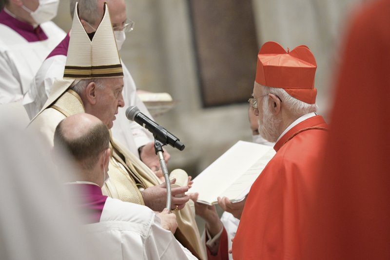 Monseñor Aós ya es cardenal