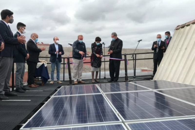 Colegio Salesiano de La Serena inauguró planta fotovoltaica