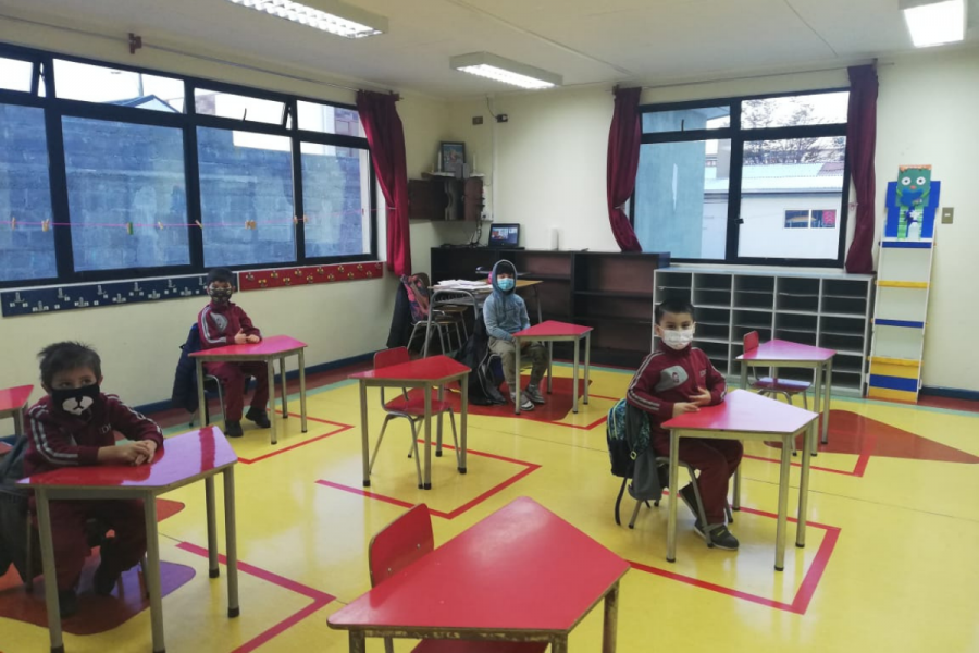 Alumnos de prebásica regresan a clases presenciales en Instituto Don Bosco Punta Arenas