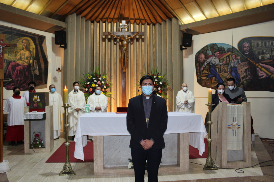 Celebración tercer aniversario sacerdotal P. Eduardo Oviedo