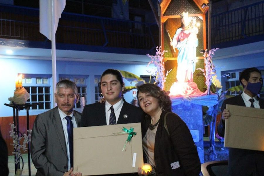 Salesianos Iquique realiza Ceremonia de la Luz
