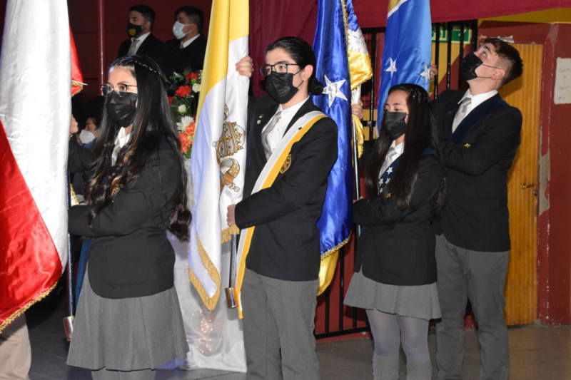 Licenciatura cuartos medios Liceo Monseñor Fagnano de Puerto Natales