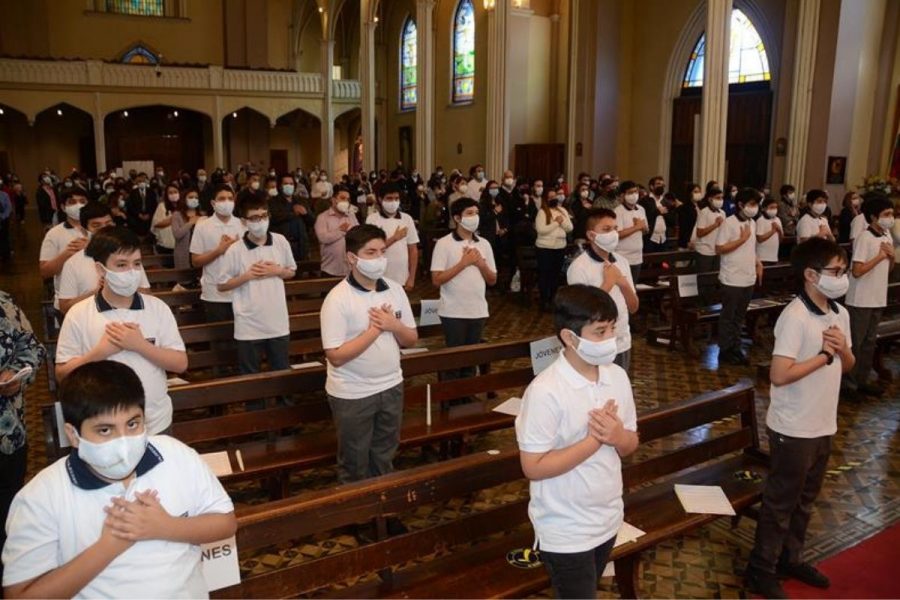 Estudiantes de Salesianos Alameda realizaron Primera Comunión