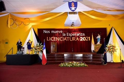 Salesianos Concepción realizó licenciaturas de cuartos medios