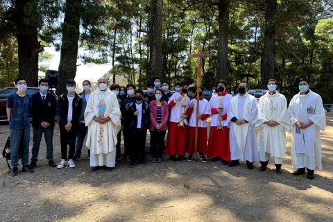 Estudiantes de Salesianos Concepción peregrinan en cierre del Mes de María