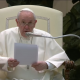 Papa Francisco llama a unirse en oración por la paz en Ucrania