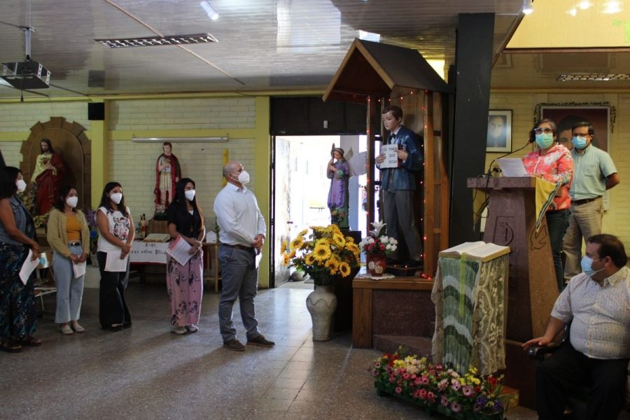 Bienvenida a educadores y liturgia marcan inicio del 2022 en Domingo Savio