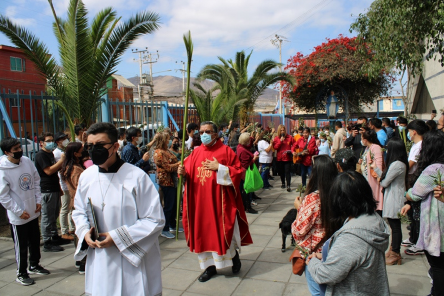 Don Bosco Antofagasta comienza Semana Santa con celebración de Domingo de Ramos