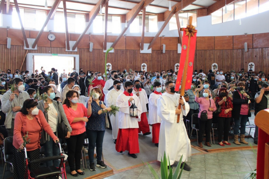 Don Bosco Antofagasta comienza Semana Santa con celebración de Domingo de Ramos