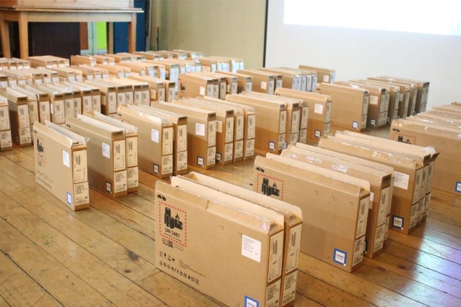 Colegio Salesiano de Concepción comenzó entrega de Chromebooks