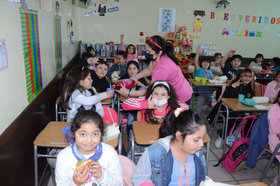 Liceo Monseñor Fagnano de Puerto Natales celebró día del estudiante 2022