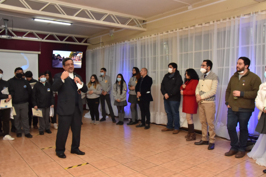 Liceo Monseñor Fagnano de Puerto Natales inauguró estudio de televisión