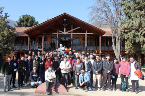 Colegios Salesianos de Catemu y Valparaíso se reúnen en jornada para formación de jóvenes líderes