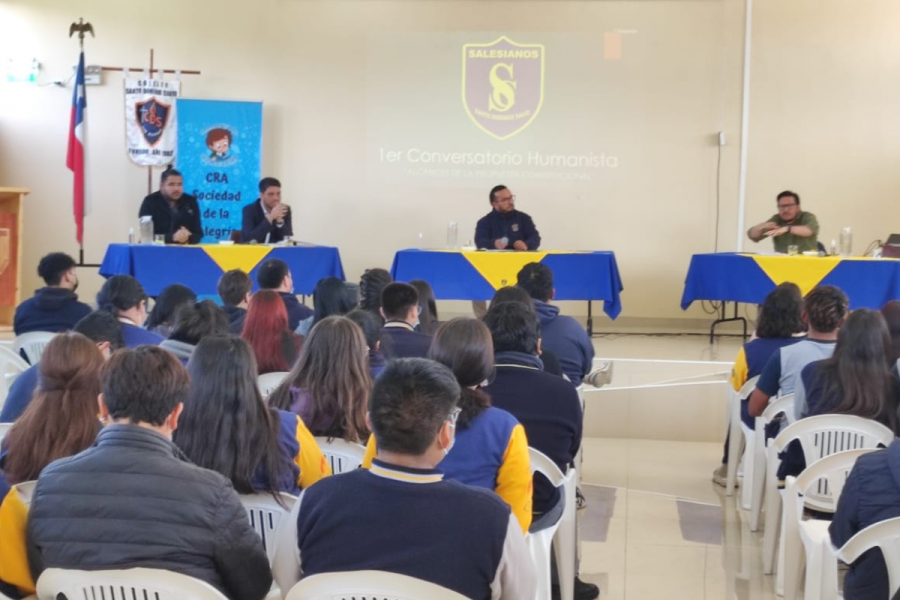 Conversatorio constitucional colegio Santo Domingo Savio Alto Hospicio