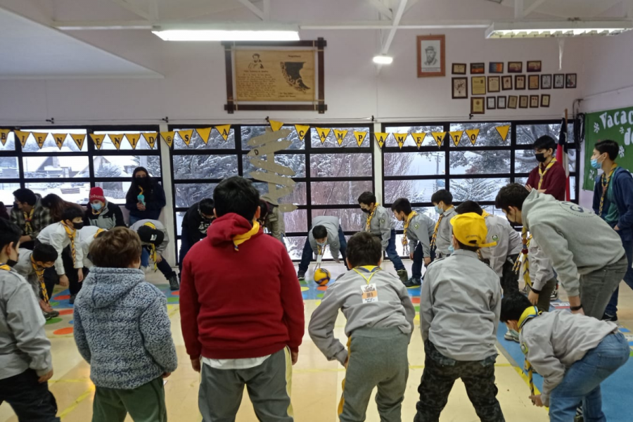Aniversario Grupo Guías y Scouts San José de Punta Arenas